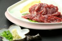 別注料理の馬刺しです。